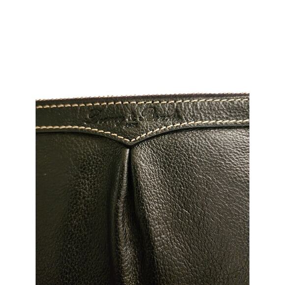 Dooney & Bourke Black Genuine Calf Leather Pleated Wristlet - Picture 6 of 9
